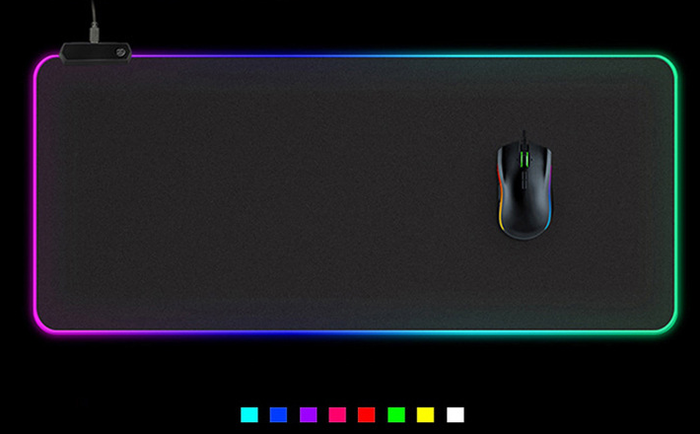 Black LED Gaming Mouse Pad, Large: black, multicolor RGB border RGB illuminated desk mat/mouse pad, minimal gaming style