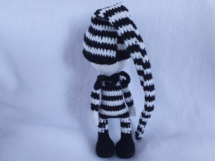 Crochet zombie toy