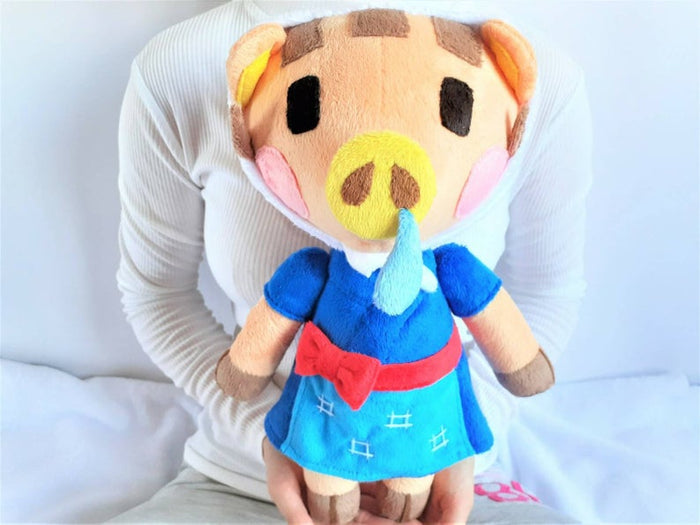 Custom Daisy Mae the pig plush