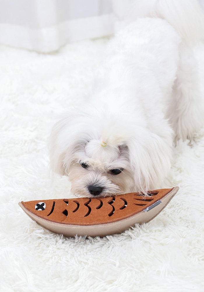 DogLemi Grill Fish Snuffle Toy