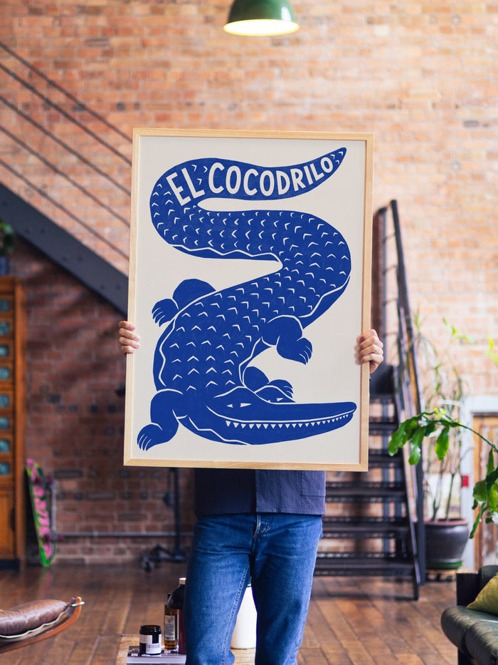 El Cocodrilo - Manne Jalilian - A1 - Natural Wood Frame |frame=A1 - Natural Wood Frame| |type=lifestyle|