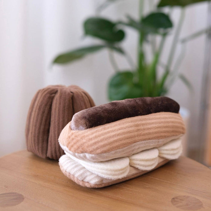 Lambwolf Collective Eclair Enrichment Toy