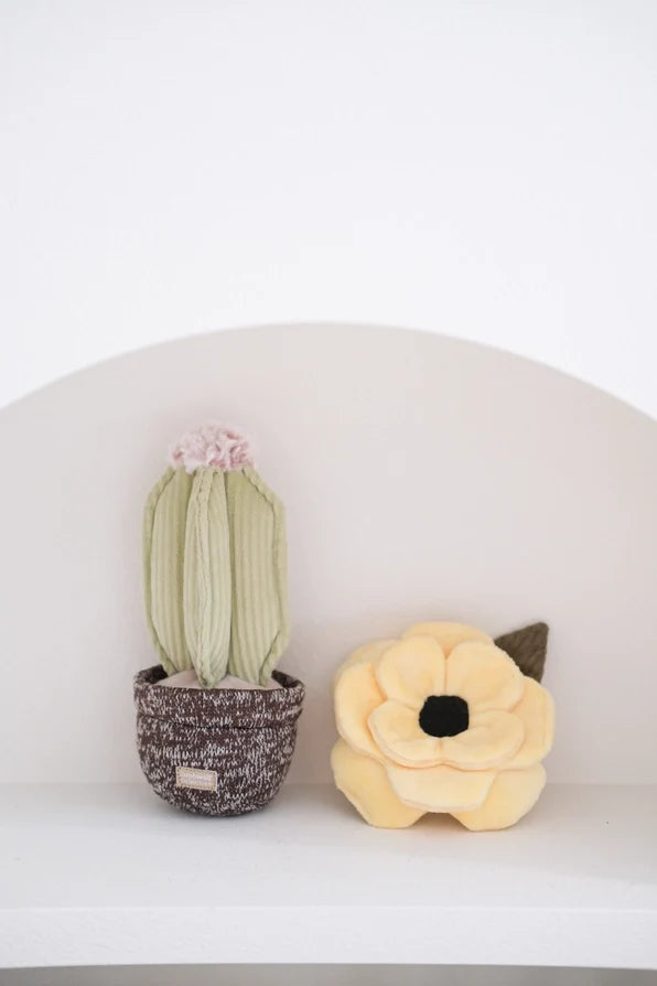 Lambwolf Collective Poppy Enrichment Toy