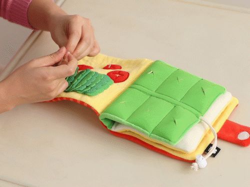 MyFluffy LunchBox Book Snuffle Toy
