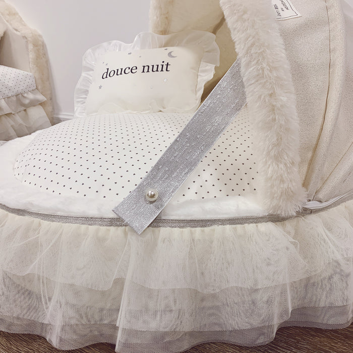 Nifty Fairy Lace White Pearl Pet Cot