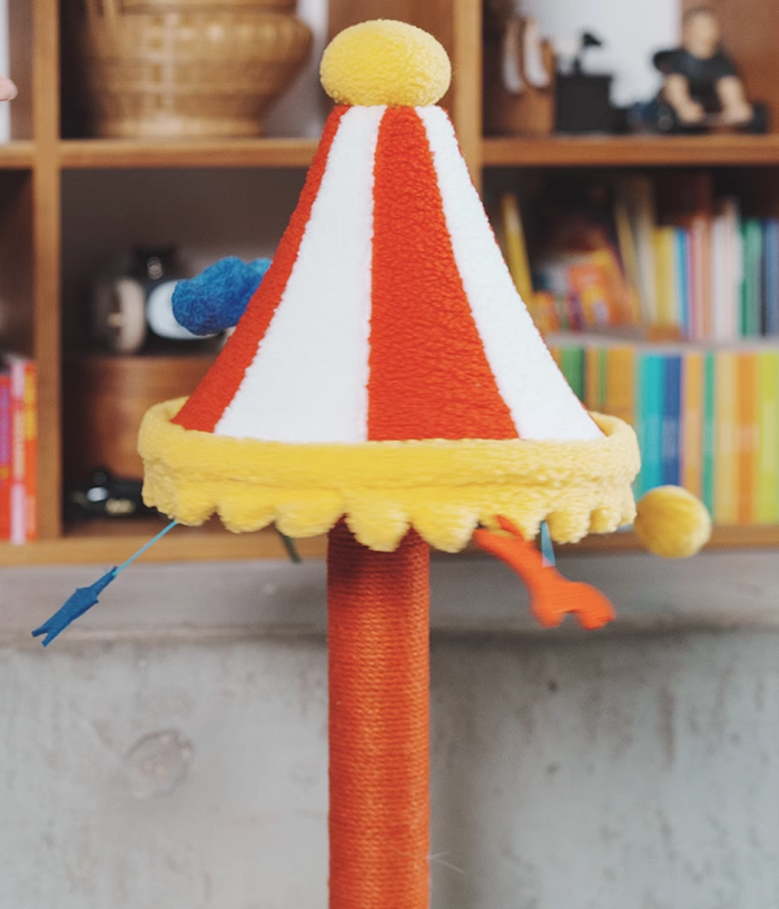 Petsville Merry-Go-Round Cat Scratcher&Teaser