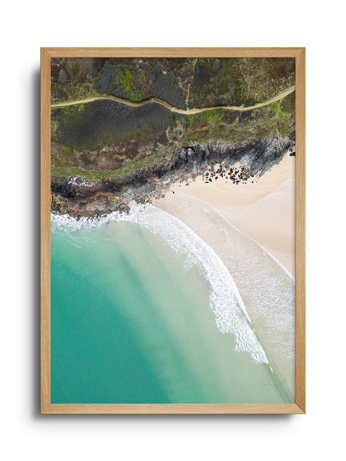 A4 - 8.27" x 11.67" / Natural Frame / No